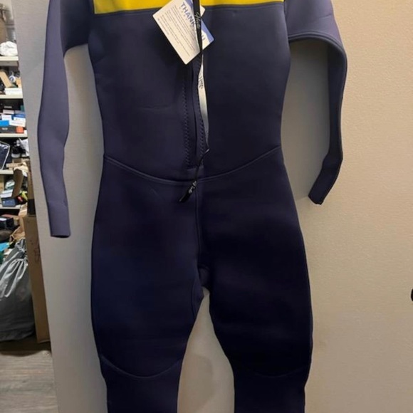 Hevto Wetsuit 3/2mm Neoprene - Unisex/Medium - Picture 3 of 6